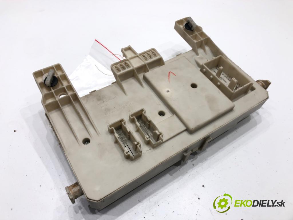 MAZDA 3 (BK) 2003 - 2009    1.6 DI Turbo 80 kW [109 KM] olej napędowy 2004 - 2009  modul BSI BP3F66730H (Pojistkové skříňky)