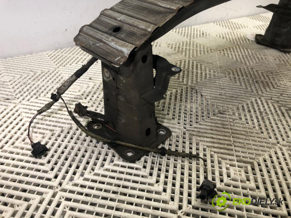 MAZDA 3 (BK) 2003 - 2009    1.6 DI Turbo 80 kW [109 KM] olej napędowy 2004 - 2009  výztuha nárazníka přední část  (Výztuhy přední)