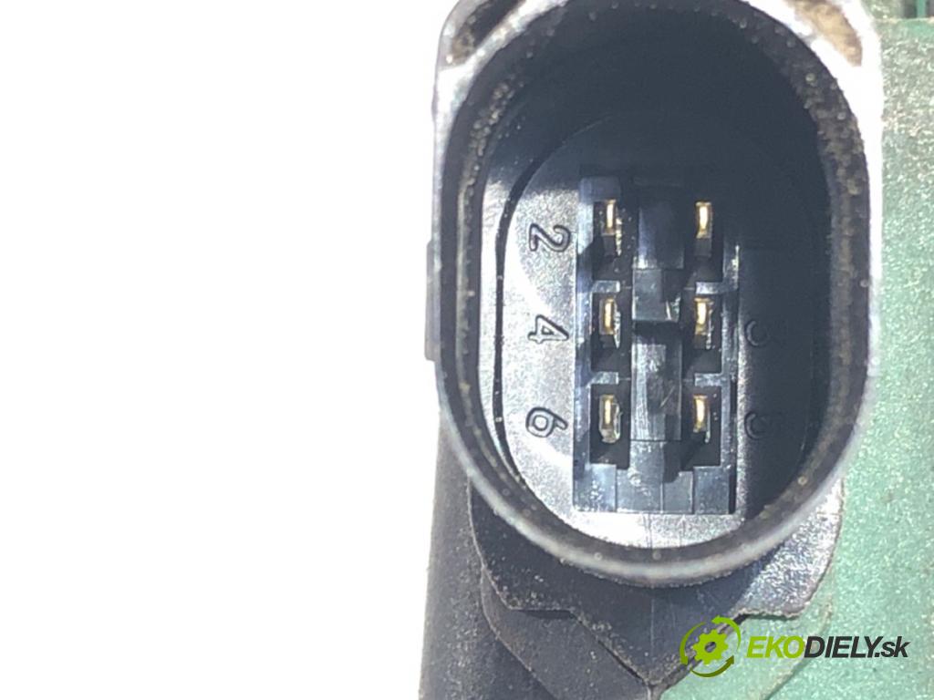 VW PASSAT B5.5 (3B3) 2000 - 2005    1.9 TDI 74 kW [101 KM] olej napędowy 2000 - 2005  zámok dveře pravý zadní část 3B4839016M