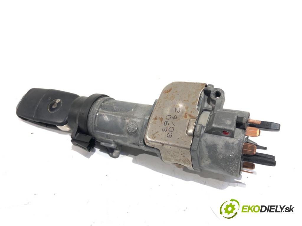 VW PASSAT B5.5 (3B3) 2000 - 2005    1.9 TDI 74 kW [101 KM] olej napędowy 2000 - 2005  spinačka 4B0905851G (Spínacie skrinky a kľúče)