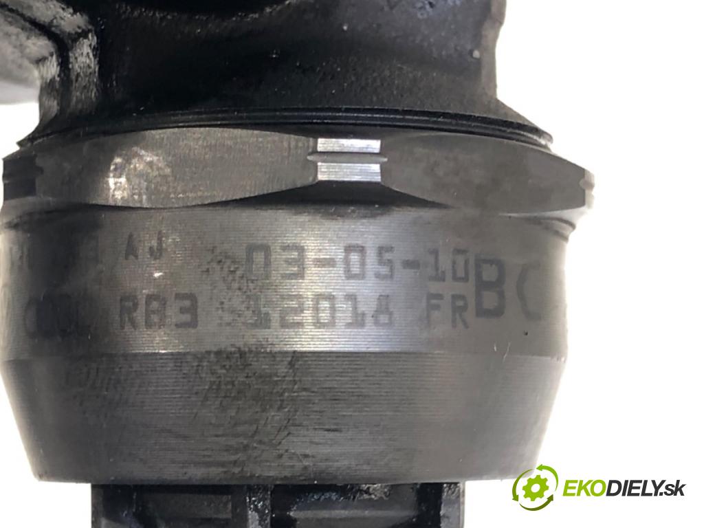 VW PASSAT B5.5 (3B3) 2000 - 2005    1.9 TDI 74 kW [101 KM] olej napędowy 2000 - 2005  Vstrekovač 038130073AJ