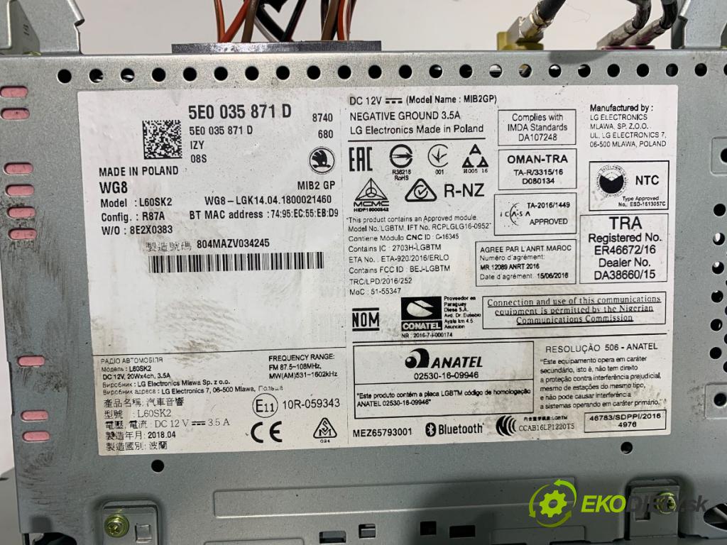 SKODA OCTAVIA III (5E3, NL3, NR3) 2012 - 2022    1.6 TDI 66 kW [90 KM] olej napędowy 2012 - 2022  RADIO 5E0035871D (Audio zariadenie)