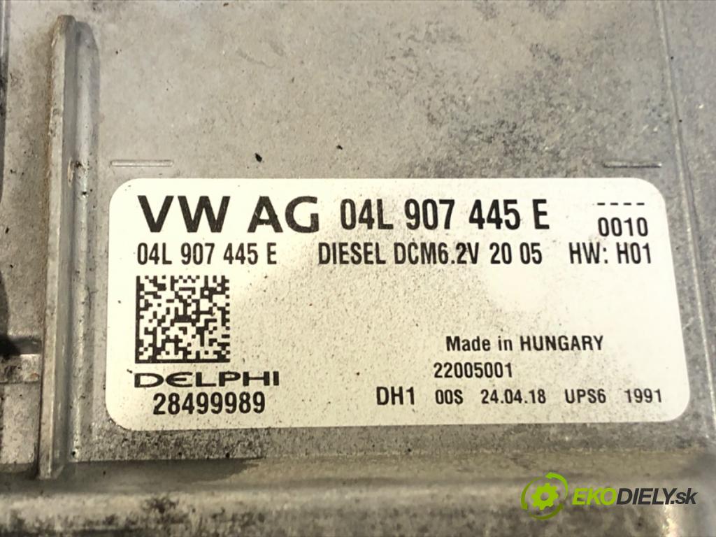 SKODA OCTAVIA III (5E3, NL3, NR3) 2012 - 2022    1.6 TDI 66 kW [90 KM] olej napędowy 2012 - 2022  riadiaca jednotka Motor 04L907445E (Riadiaca jednotka)