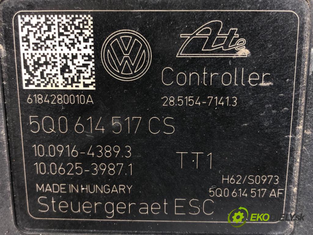 SKODA OCTAVIA III (5E3, NL3, NR3) 2012 - 2022    1.6 TDI 66 kW [90 KM] olej napędowy 2012 - 2022  Pumpa ABS 5Q0614517CS (Pumpa ABS)
