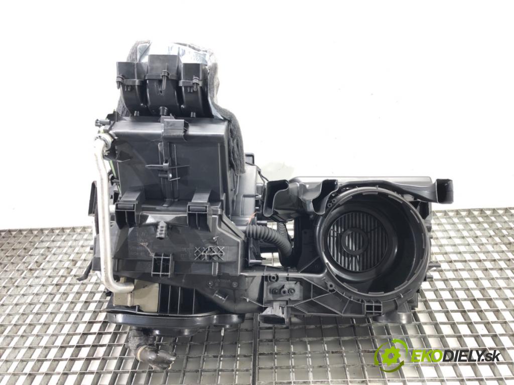 SKODA OCTAVIA III (5E3, NL3, NR3) 2012 - 2022    1.6 TDI 66 kW [90 KM] olej napędowy 2012 - 2022  topné těleso radiátor topení  (Radiátory topení)