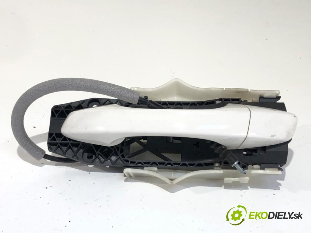 SKODA OCTAVIA III (5E3, NL3, NR3) 2012 - 2022    1.6 TDI 66 kW [90 KM] olej napędowy 2012 - 2022  Kľučka vonkajšia ľavy zad 