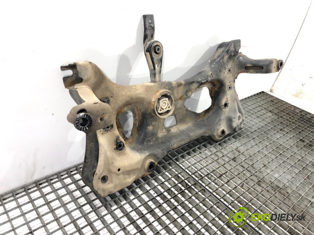 SKODA OCTAVIA III (5E3, NL3, NR3) 2012 - 2022    1.6 TDI 66 kW [90 KM] olej napędowy 2012 - 2022  výztuha pod motor  (Výztuhy přední)