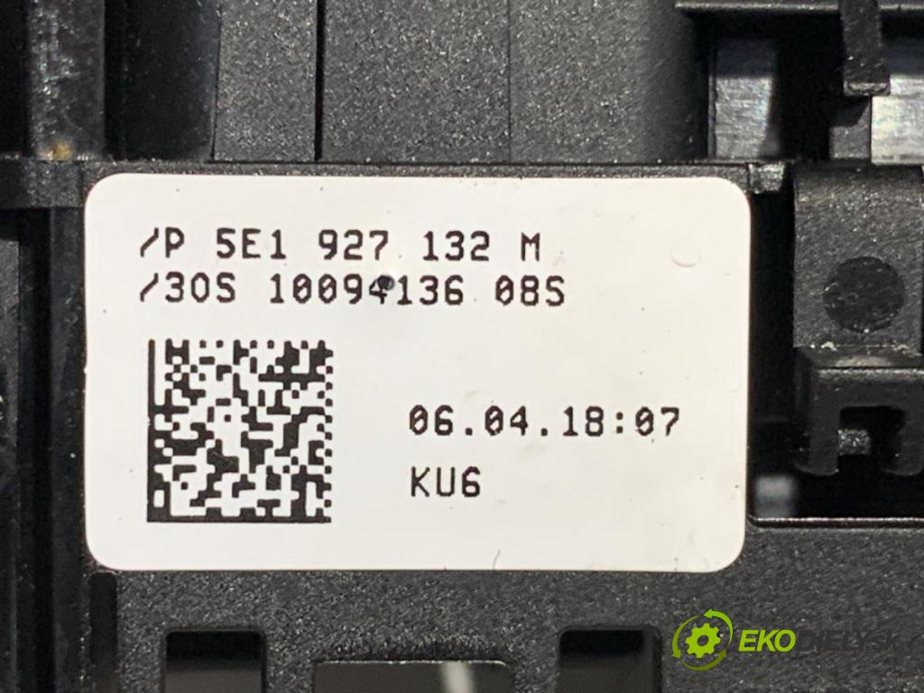 SKODA OCTAVIA III (5E3, NL3, NR3) 2012 - 2022    1.6 TDI 66 kW [90 KM] olej napędowy 2012 - 2022  vypínač Start brzdových svetiel 5E1927132M (Prepínač/spínač/tlačidlo a ovládač kúrenia)