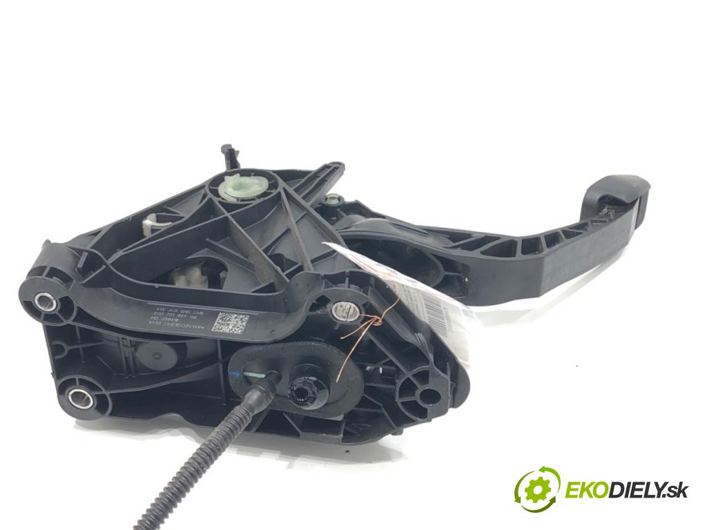 SKODA OCTAVIA III (5E3, NL3, NR3) 2012 - 2022    1.6 TDI 66 kW [90 KM] olej napędowy 2012 - 2022  PEDÁL: 5Q1721059GE (Pedál)