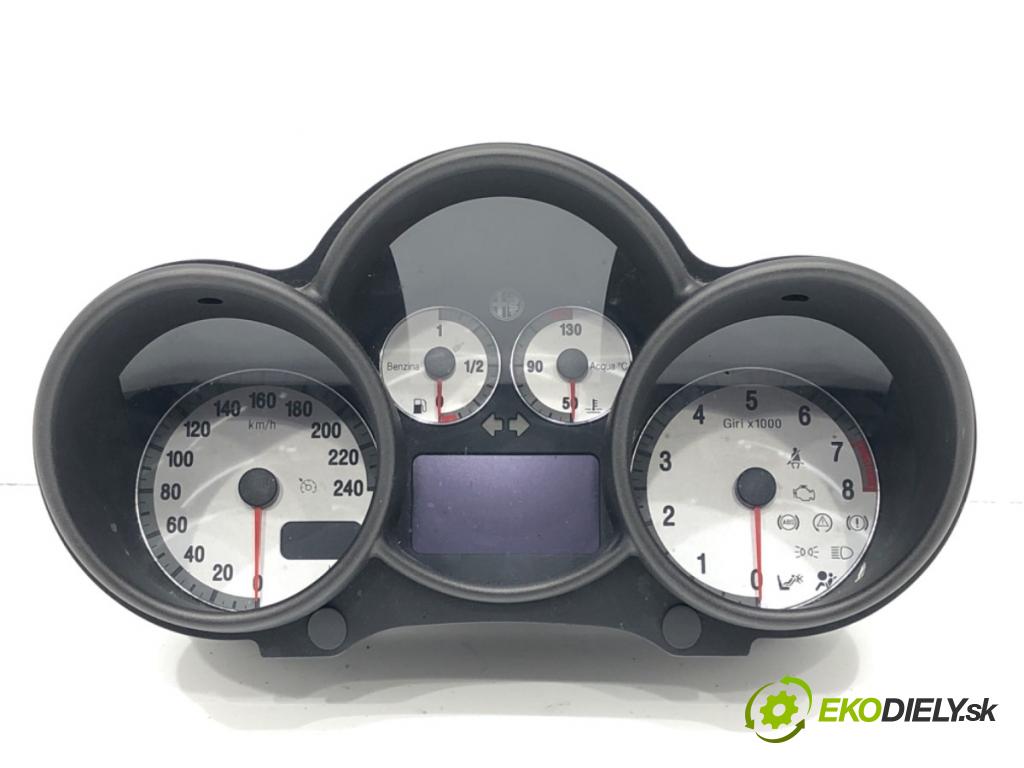 ALFA ROMEO GT (937_) 2003 - 2010    2.0 JTS (937CXH1A, 937CXH11) 121 kW [165 KM] benzyna 2003 - 2010  Prístrojovka 156050196 (Prístrojová doska, displej)
