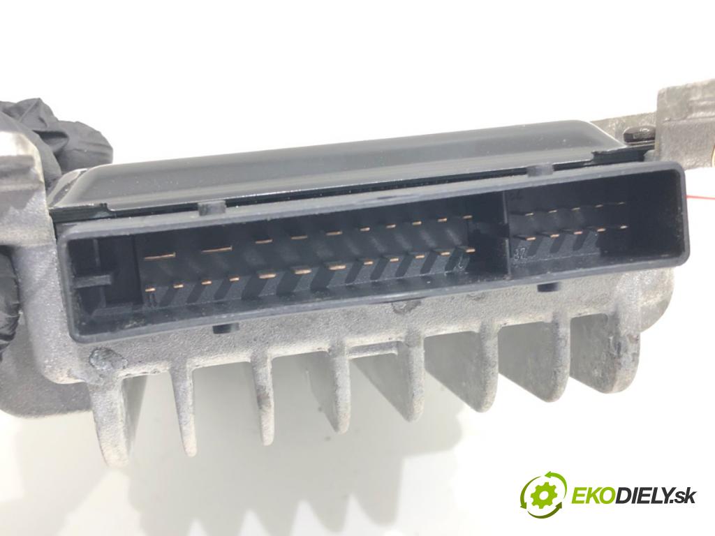 ALFA ROMEO GT (937_) 2003 - 2010    2.0 JTS (937CXH1A, 937CXH11) 121 kW [165 KM] benzyna 2003 - 2010  Zosilňovač BOSE 00606833250 (Zosilňovač)