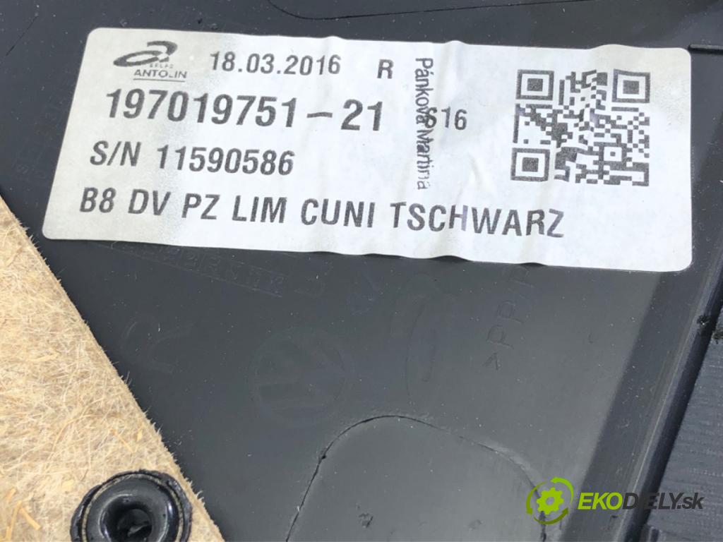 VW PASSAT B8 sedan 2016 132 kW 1.8 TSI 1798 čalúnenie Dvere pravy zad