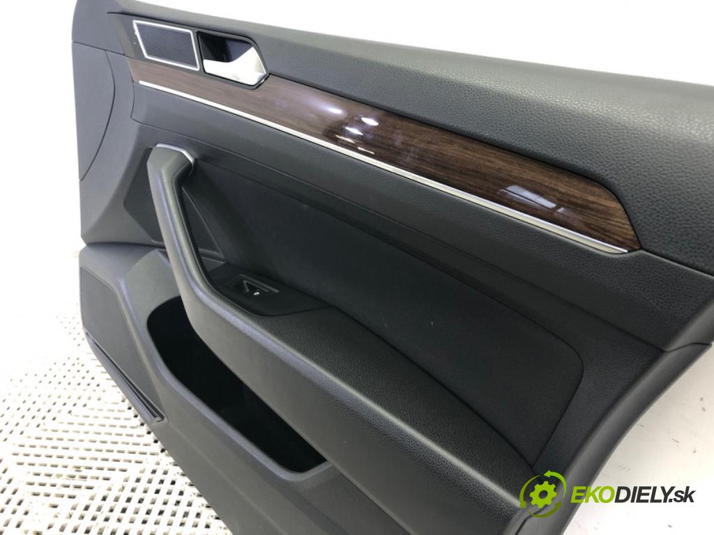 VW PASSAT B8 sedan 2016 132 kW 1.8 TSI 1798 čalúnenie Dvere pravy predný