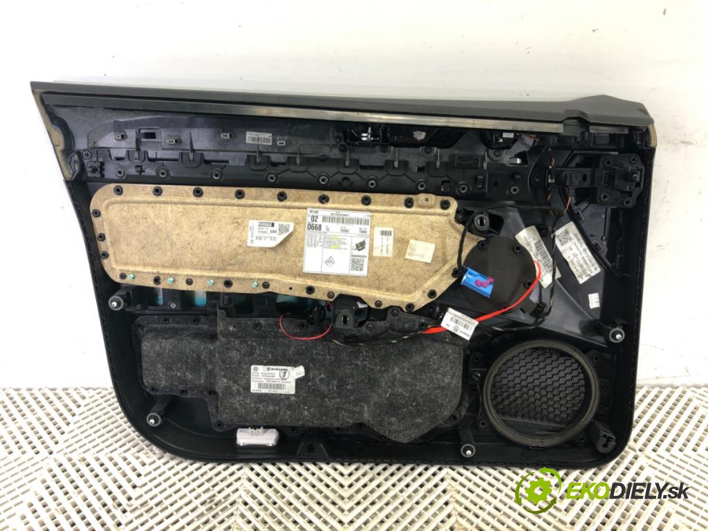 VW PASSAT B8 sedan 2016 132 kW 1.8 TSI 1798 čalúnenie Dvere pravy predný