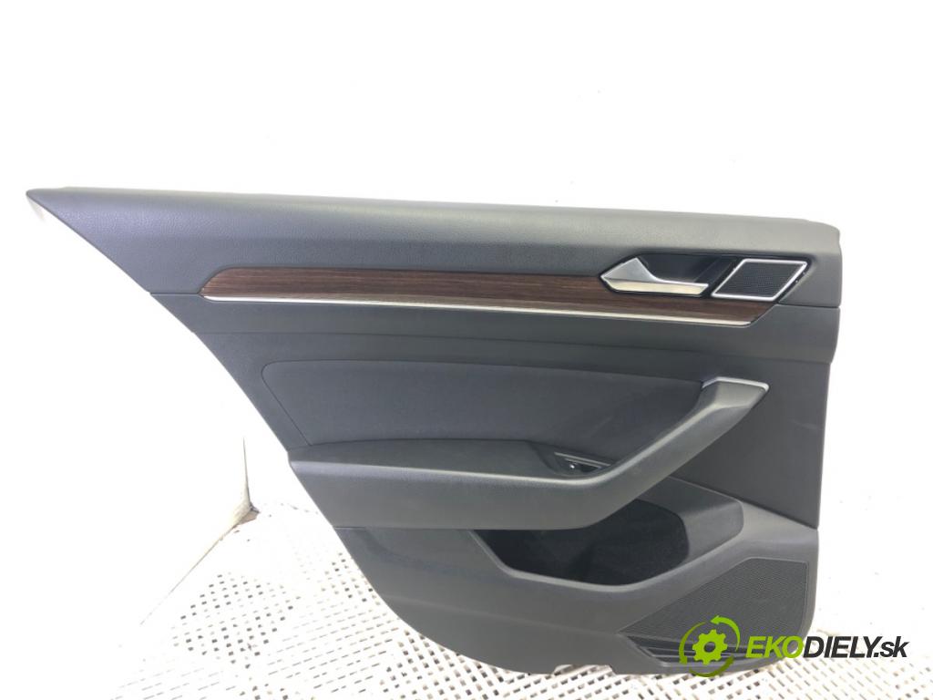 VW PASSAT B8 sedan 2016 132 kW 1.8 TSI 1798 čalúnenie Dvere ľavy zad 