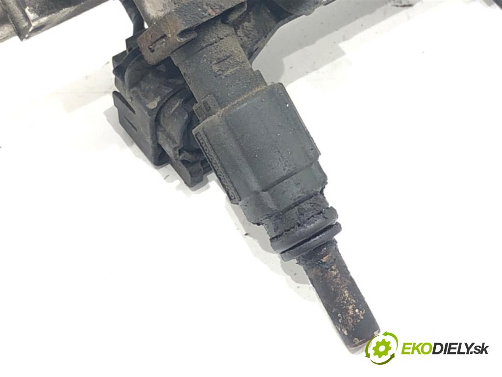 VW SHARAN (7M8, 7M9, 7M6) 1995 - 2010    1.8 T 20V 110 kW [150 KM] benzyna 1997 - 2010  Lišta vstrekovacia 06A133681F (Vstrekovacie lišty)