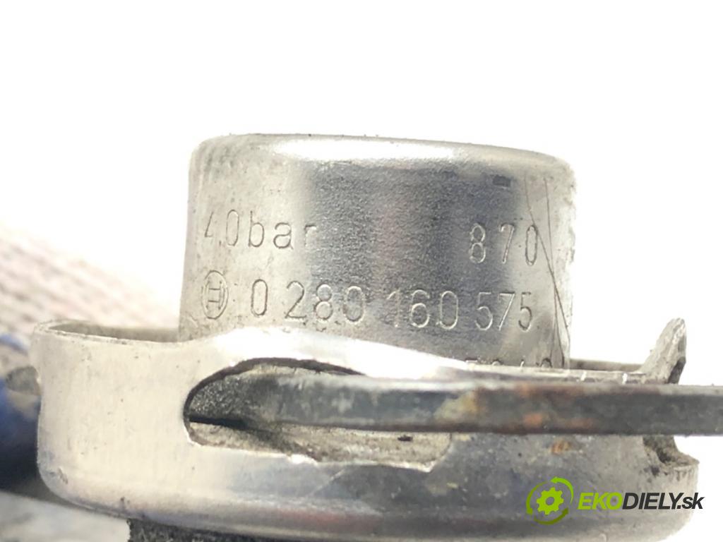 VW SHARAN (7M8, 7M9, 7M6) 1995 - 2010    1.8 T 20V 110 kW [150 KM] benzyna 1997 - 2010  Lišta vstrekovacia 06A133681F (Vstrekovacie lišty)