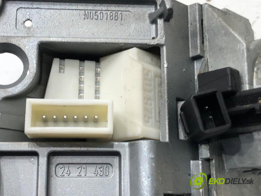 OPEL ZAFIRA B Nadwozie pełne/minivan (A05) 2005 - 2015    1.9 CDTI VAN (M75) 88 kW [120 KM] olej napędowy 2005 - 2015  spinačka 2421430 (Spínacie skrinky a kľúče)