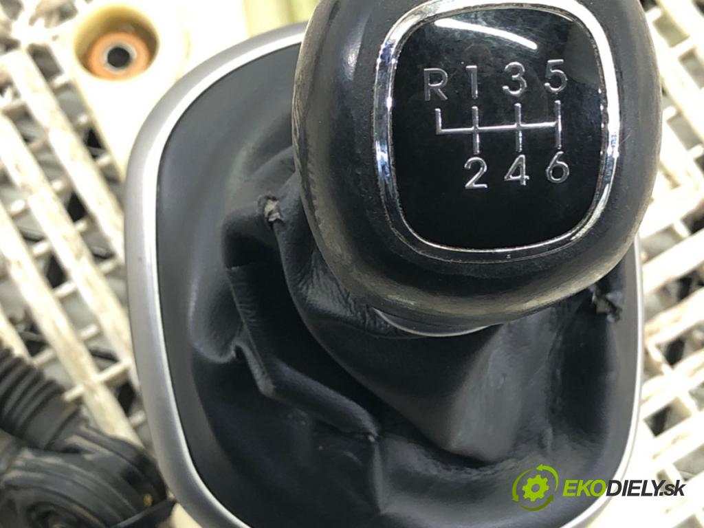 HYUNDAI VELOSTER (FS) 2011 - 2017    1.6 GDI 103 kW [140 KM] benzyna 2011 - 2017  Kulisa  (Rýchlostná páka / kulisa)