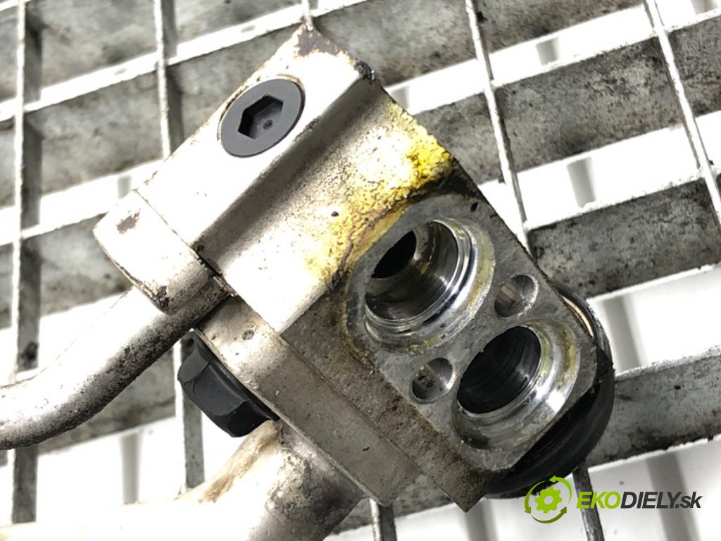 HYUNDAI VELOSTER (FS) 2011 - 2017    1.6 GDI 103 kW [140 KM] benzyna 2011 - 2017  rúrka klimatizácie  (Rúrka klimatizácie)