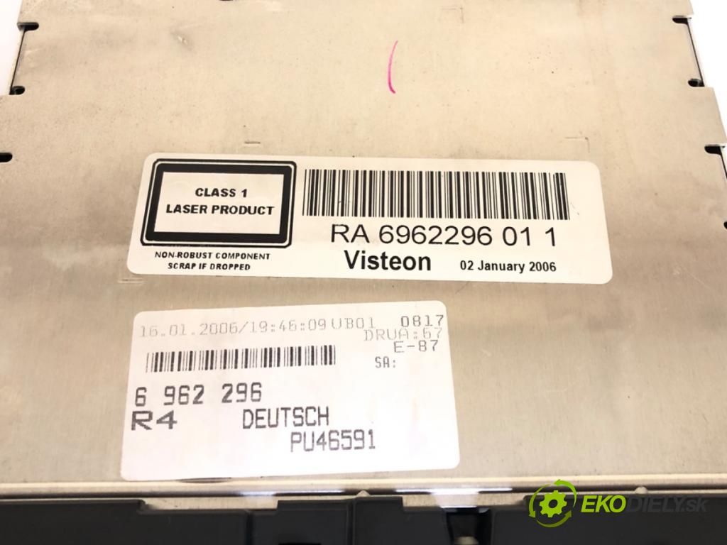 BMW 1 (E87) 2003 - 2013    118 d 90 kW [122 KM] olej napędowy 2004 - 2007  RADIO 6962296 (Audio zariadenia)