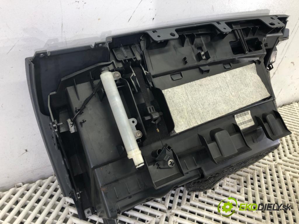 BMW 1 (E87) 2003 - 2013    118 d 90 kW [122 KM] olej napędowy 2004 - 2007  Priehradka, kastlík spolujazdca  (Priehradky, kastlíky)