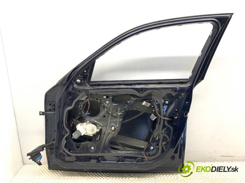 BMW E87 liftback 2006 90 kW 118 d 1995 dveře pravý přední část