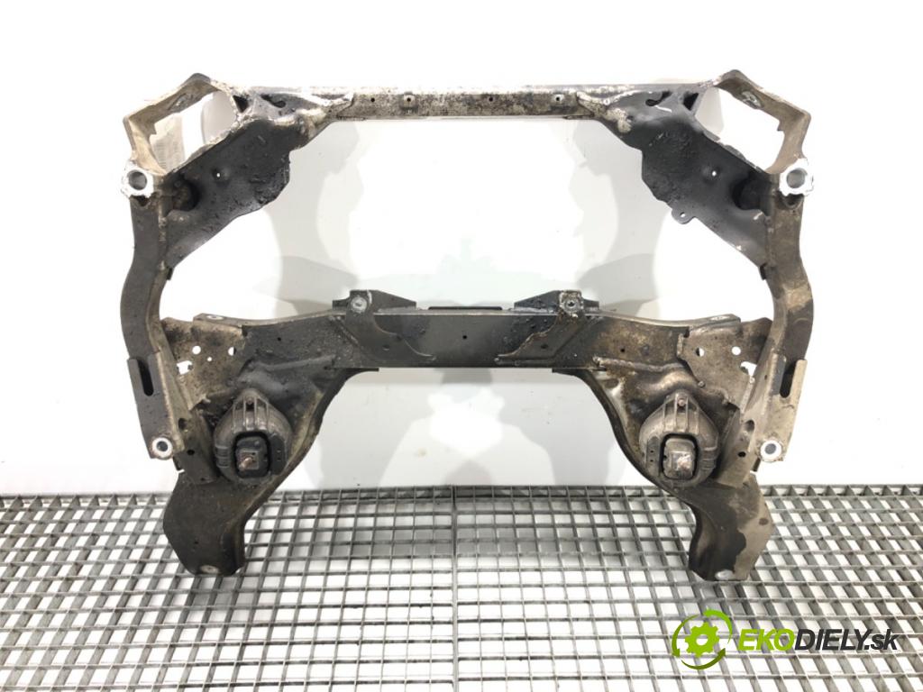 BMW 1 (E87) 2003 - 2013    118 d 90 kW [122 KM] olej napędowy 2004 - 2007  výztuha pod motor  (Výztuhy přední)