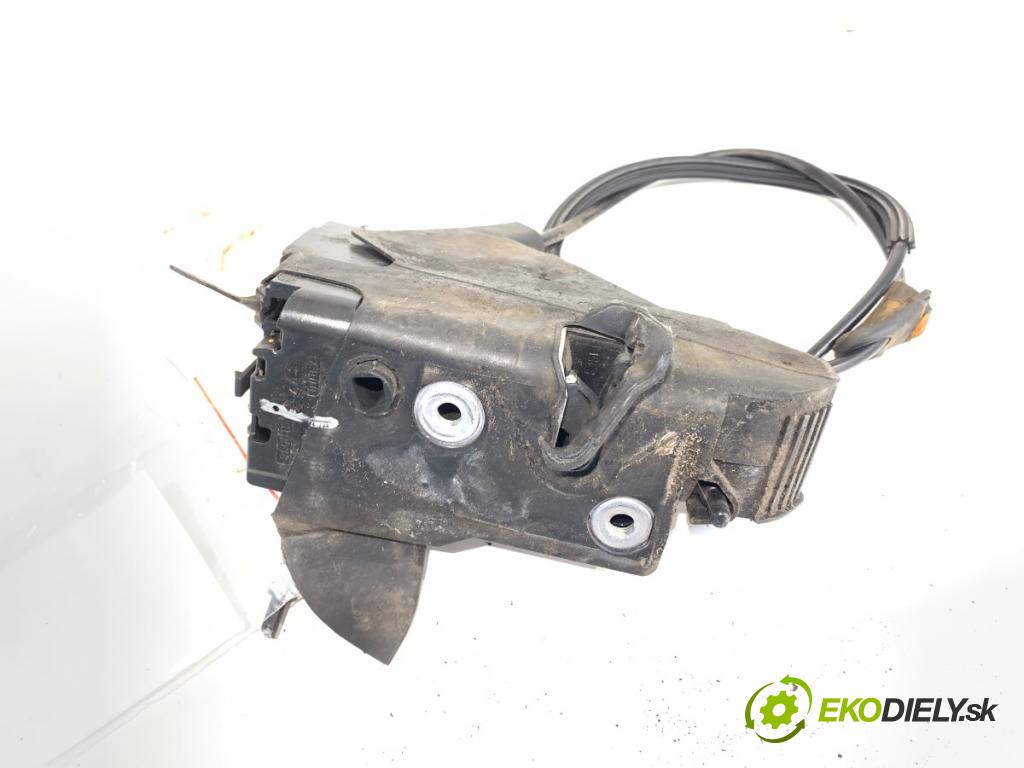 CITROEN C4 coupe (LA_) 2004 - 2013    1.6 HDi 66 kW [90 KM] olej napędowy 2004 - 2011  zámok dveře pravý přední část 9686720180