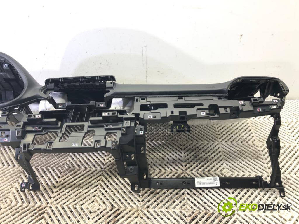 HYUNDAI i30 liftback 2019 74 kW 1.4 MPI 1368 Palubná doska silentbloku pasy