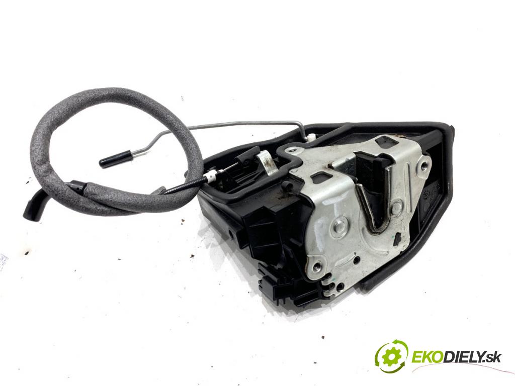 BMW X1 (E84) 2009 - 2015    sDrive 18 d 105 kW [143 KM] olej napędowy 2009 - 2015  zámok dveře pravý zadní část 7229460