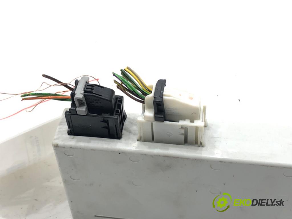 BMW X1 (E84) 2009 - 2015    sDrive 18 d 105 kW [143 KM] olej napędowy 2009 - 2015  Modul PDC 9252639 (Ostatné)