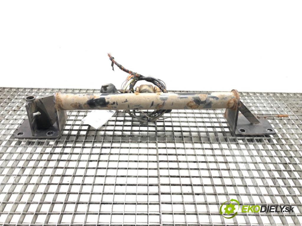 BMW X1 (E84) 2009 - 2015    sDrive 18 d 105 kW [143 KM] olej napędowy 2009 - 2015  Hák tažné zařízení  (Tažná zařízení)