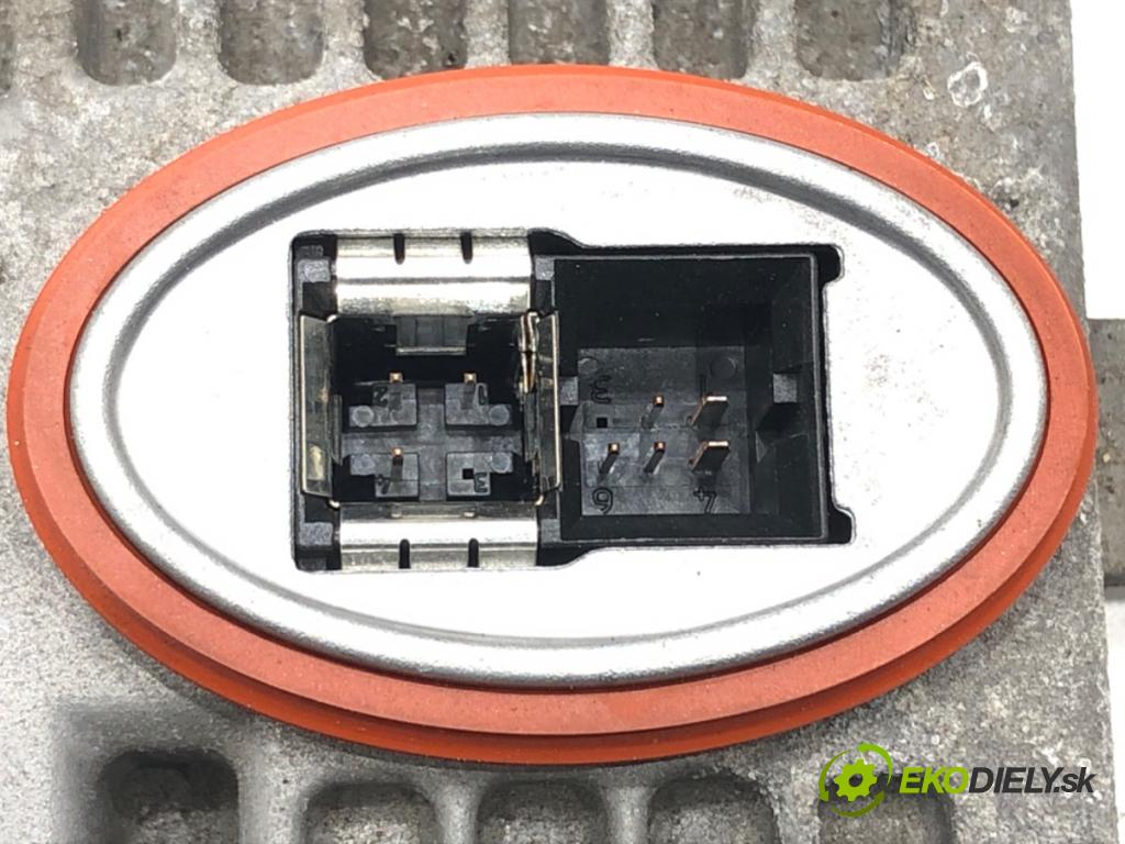 BMW X1 (E84) 2009 - 2015    sDrive 18 d 105 kW [143 KM] olej napędowy 2009 - 2015  Menič XENON 7237647 (Riadiace jednotky xenónu)