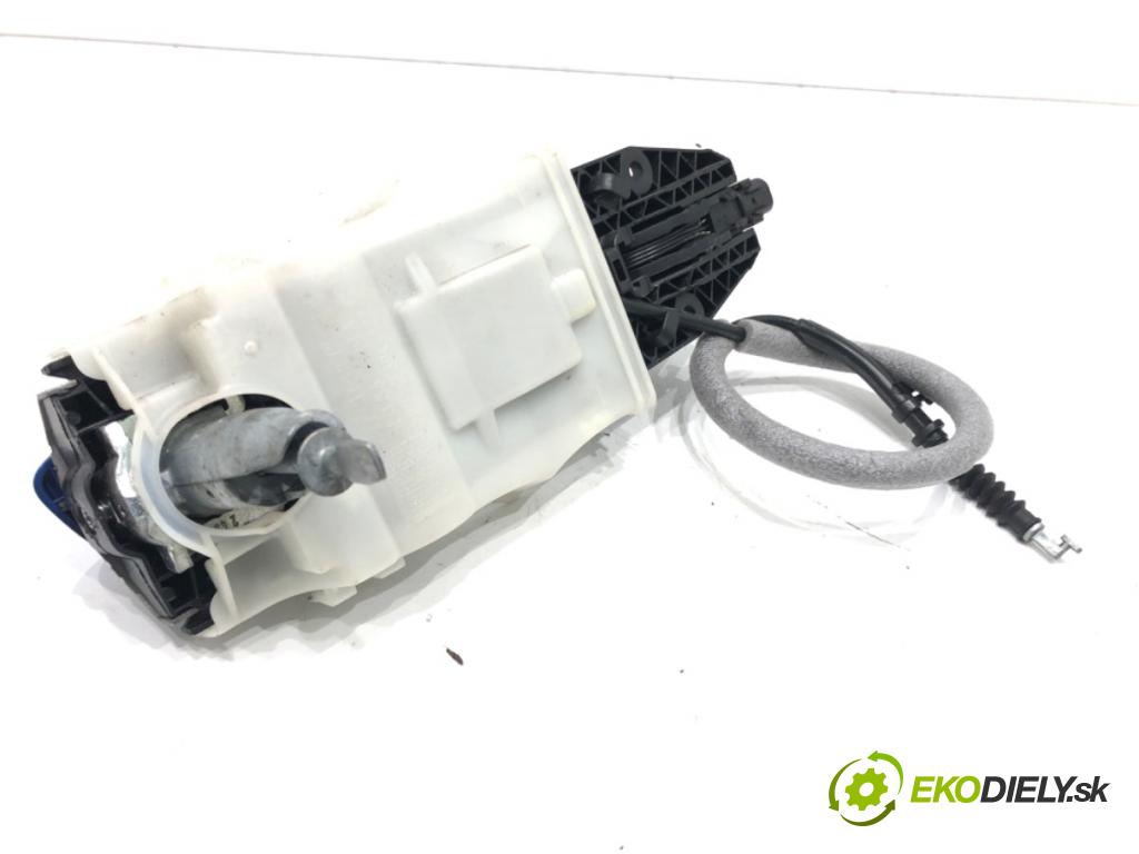 SKODA OCTAVIA III Combi (5E5, 5E6) 2012 - 2022    1.5 TSI 110 kW [150 KM] benzyna 2017 - 2022  Kľučka vonkajšia ľavy predný