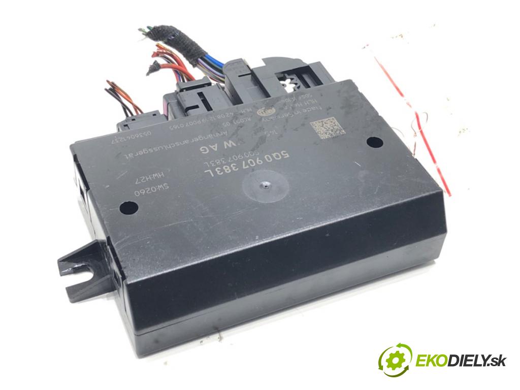 SKODA OCTAVIA III Combi (5E5, 5E6) 2012 - 2022    1.5 TSI 110 kW [150 KM] benzyna 2017 - 2022  Modul ťažného oka 5Q0907383L (Ostatné)