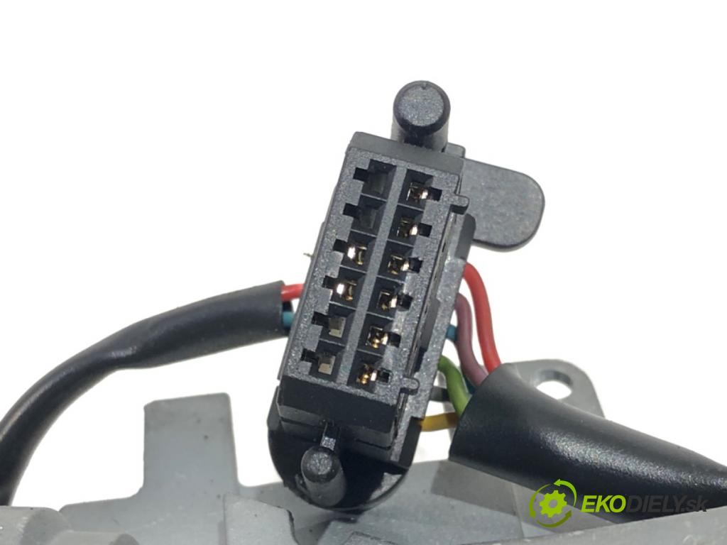 VW GOLF V (1K1) 2003 - 2010    1.9 TDI 77 kW [105 KM] olej napędowy 2003 - 2008  spinačka 1K0905851B (Spínacie skrinky a kľúče)