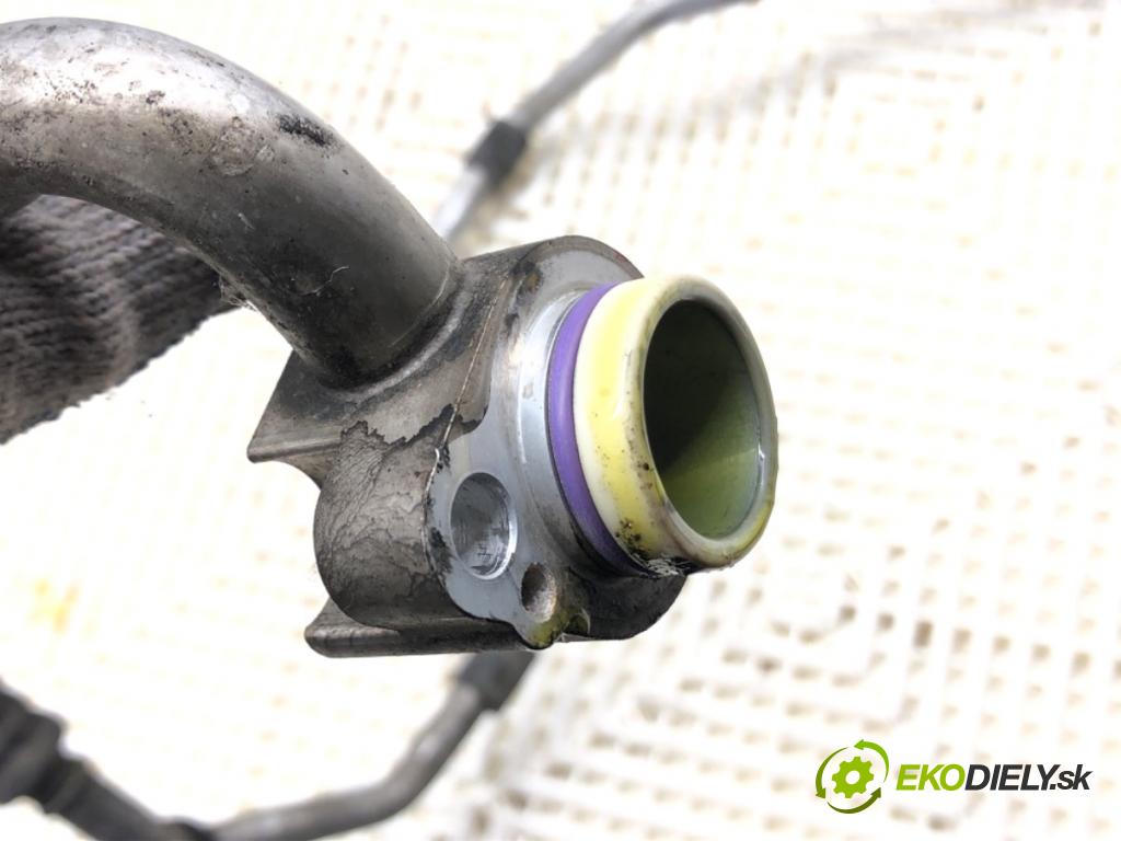 VW GOLF V (1K1) 2003 - 2010    1.9 TDI 77 kW [105 KM] olej napędowy 2003 - 2008  rúrka klimatizácie 1K0820743AM (Rúrka klimatizácie)