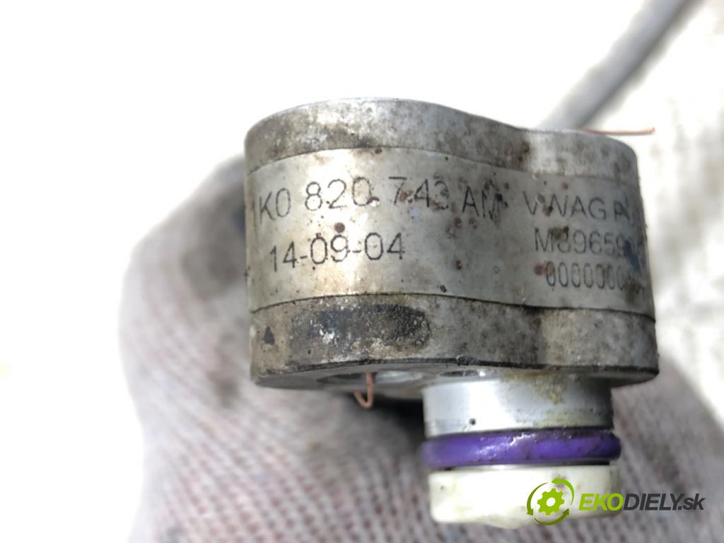VW GOLF V (1K1) 2003 - 2010    1.9 TDI 77 kW [105 KM] olej napędowy 2003 - 2008  rúrka klimatizácie 1K0820743AM (Rúrka klimatizácie)
