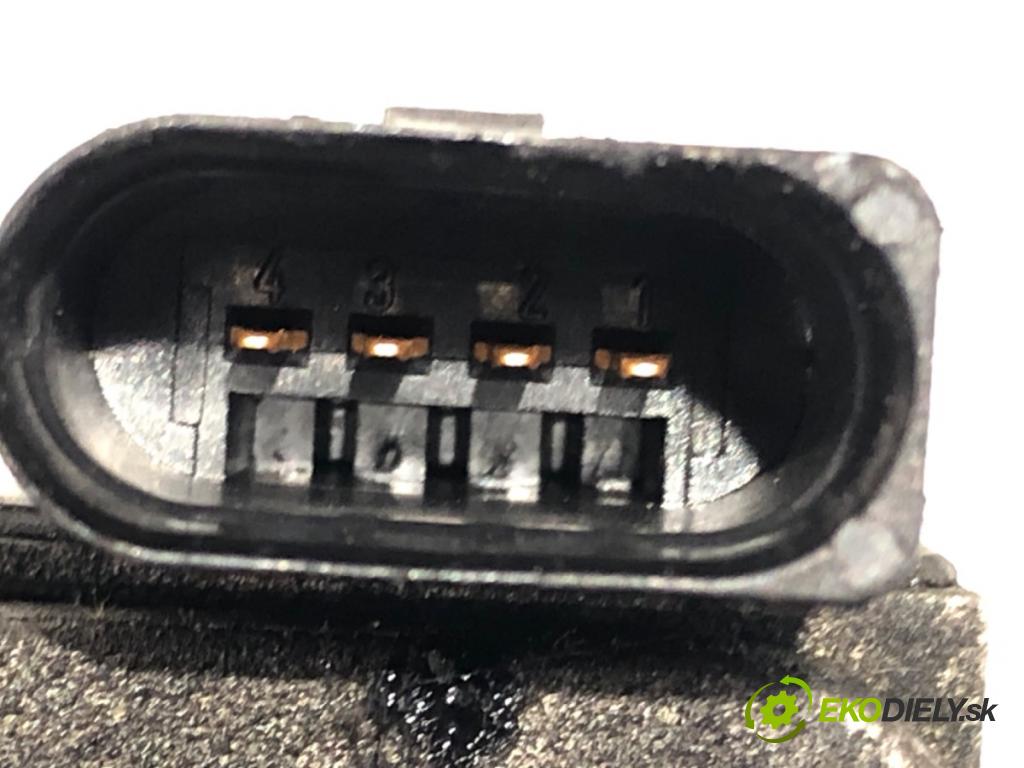 VW GOLF V (1K1) 2003 - 2010    1.9 TDI 77 kW [105 KM] olej napędowy 2003 - 2008  Škrtiaca klapka  (Škrtiace klapky)