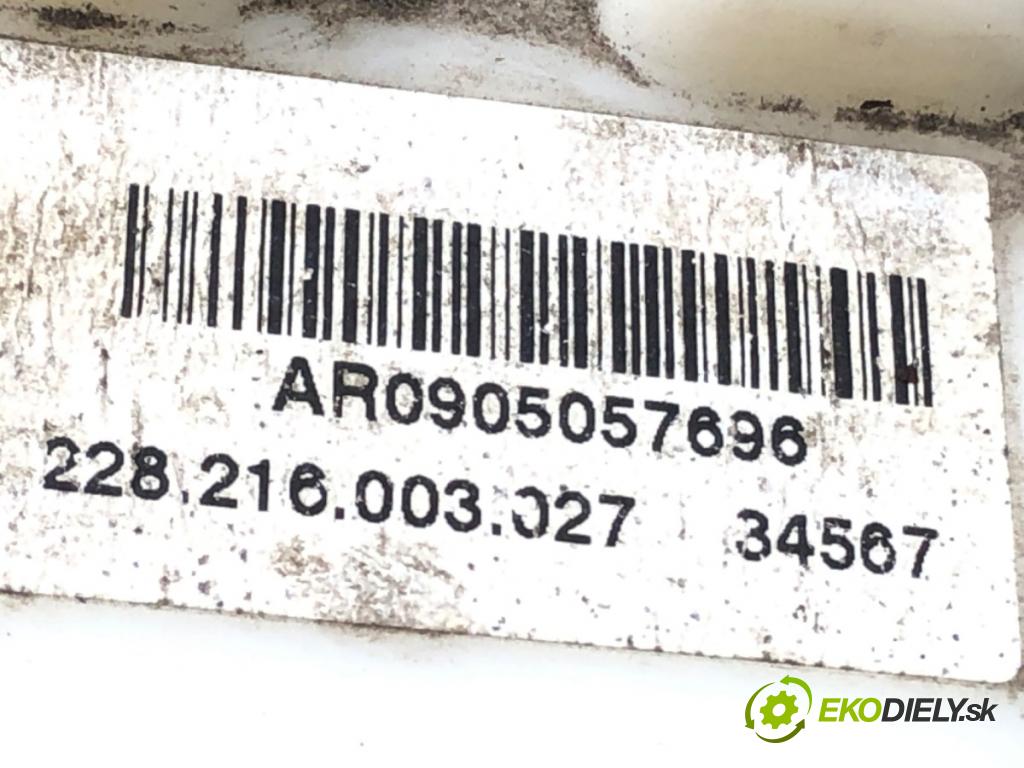 OPEL VECTRA C (Z02) 2002 - 2009    1.8 16V 90 kW [122 KM] benzyna 2002 - 2008  pumpa paliva 228216003027