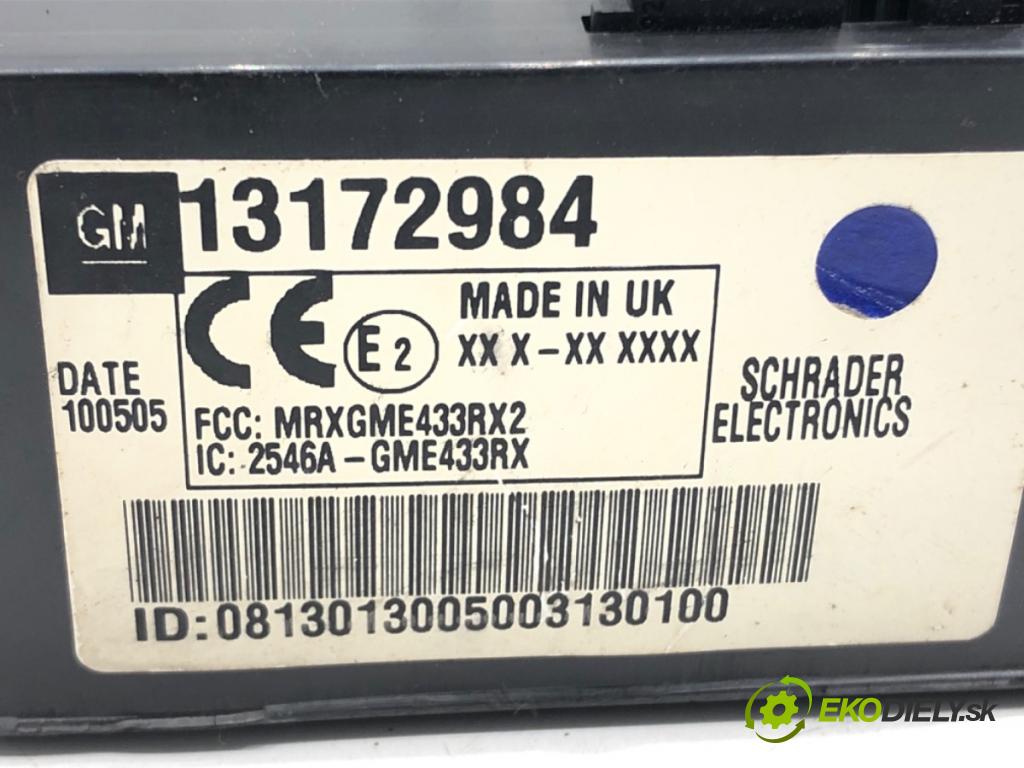 OPEL VECTRA C (Z02) 2002 - 2009    1.8 16V 90 kW [122 KM] benzyna 2002 - 2008  Modul ťažného oka 13172984 (Ostatné)