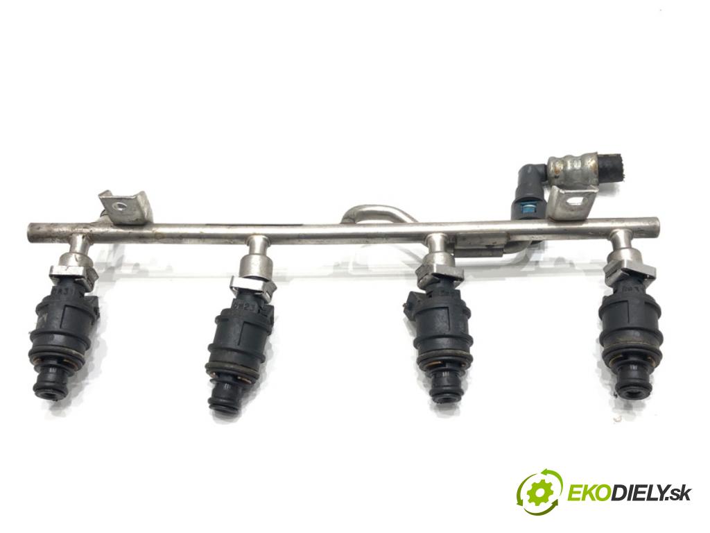 OPEL VECTRA C (Z02) 2002 - 2009    1.8 16V 90 kW [122 KM] benzyna 2002 - 2008  Lišta vstrekovacia 100184-501 (Vstrekovacia lišta)