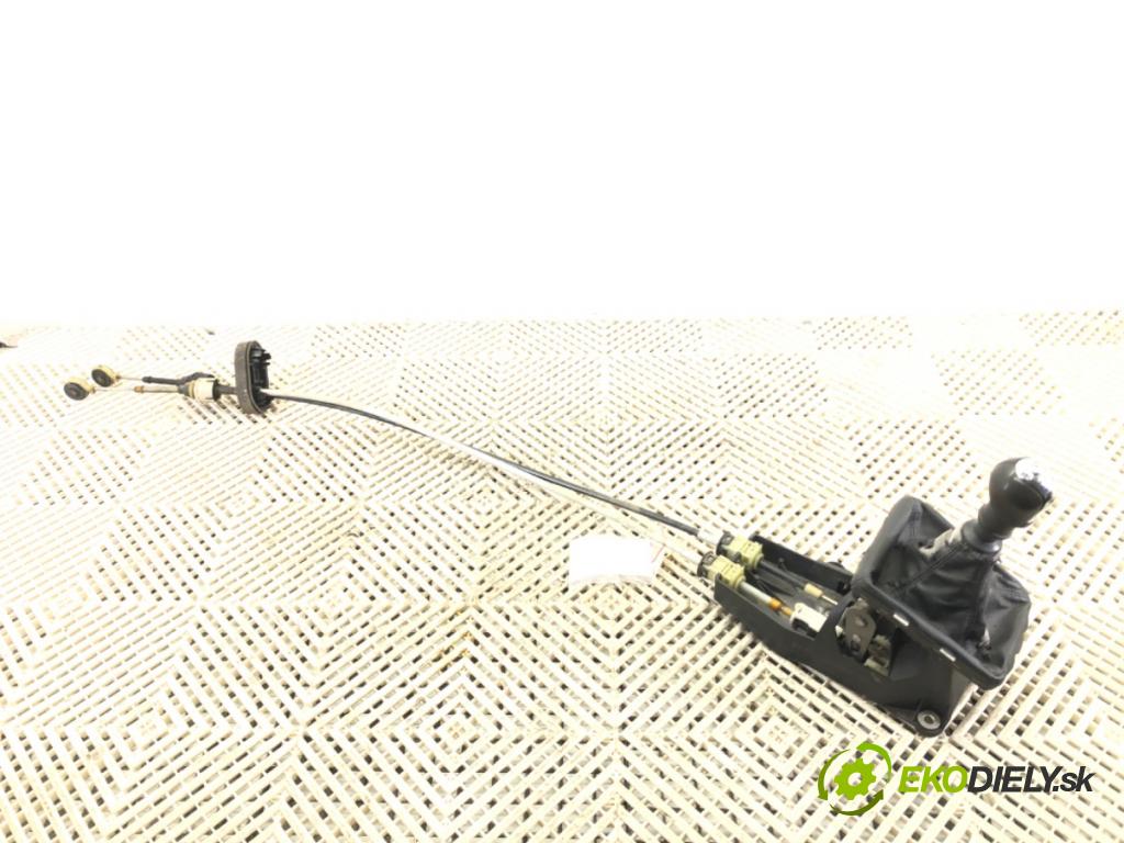 OPEL VECTRA C (Z02) 2002 - 2009    1.8 16V 90 kW [122 KM] benzyna 2002 - 2008  Kulisa 024456028 (Rýchlostná páka / kulisa)