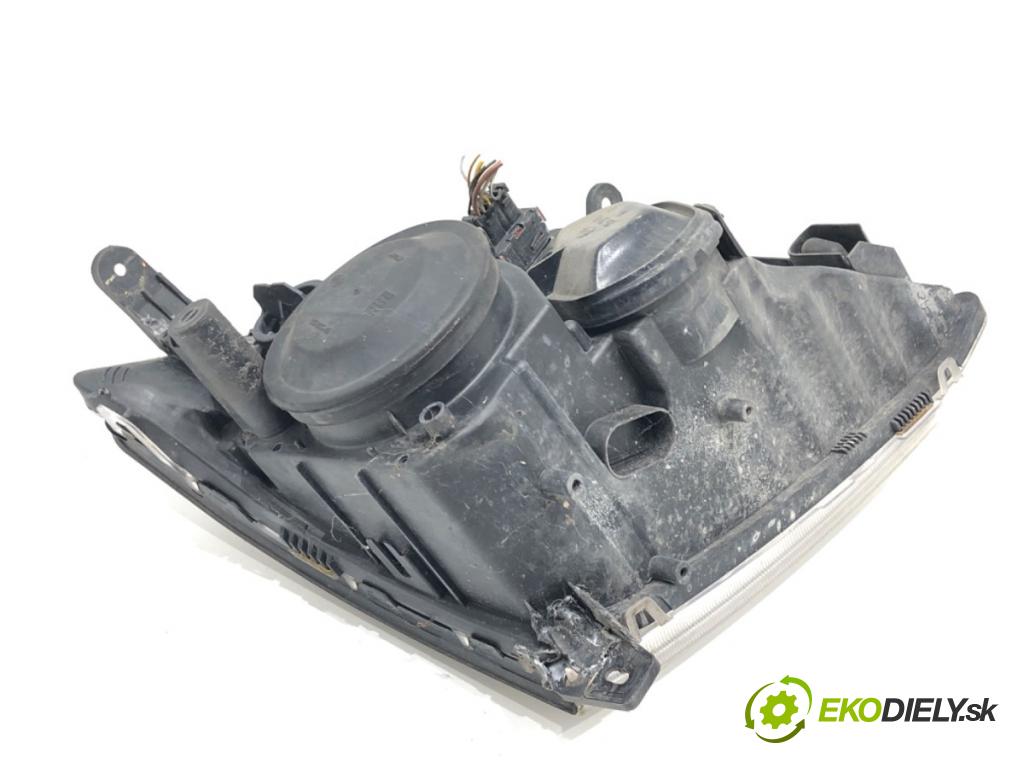 OPEL VECTRA C (Z02) 2002 - 2009    1.8 16V 90 kW [122 KM] benzyna 2002 - 2008  světlomet levý přední část