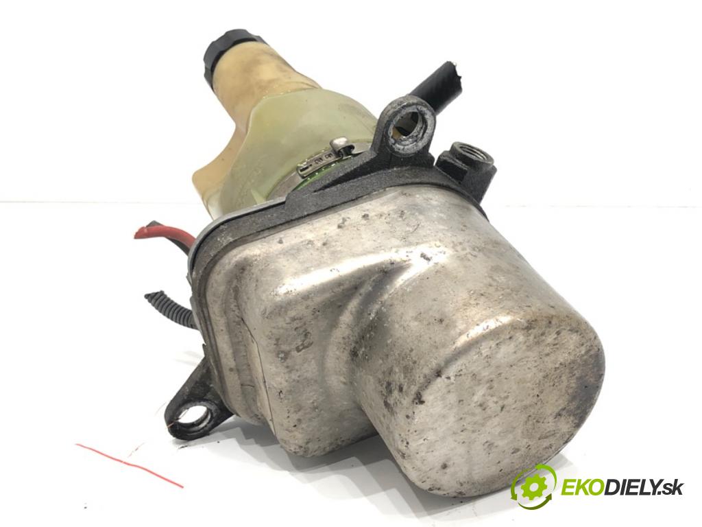 VOLVO V50 (545) 2003 - 2012    2.0 D 100 kW [136 KM] olej napędowy 2004 - 2010  Pumpa servočerpadlo  (Servočerpadlo, pumpa riadenia)