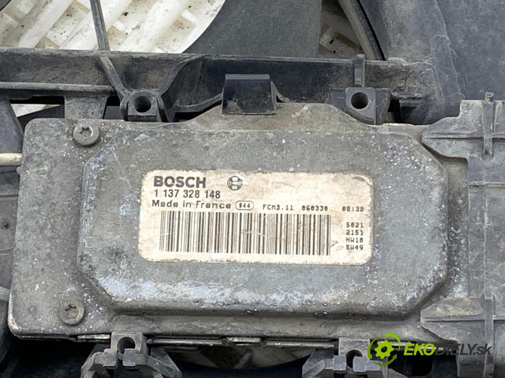 VOLVO V50 (545) 2003 - 2012    2.0 D 100 kW [136 KM] olej napędowy 2004 - 2010  ventilátor chladiče 0130303939 (Ventilátory)