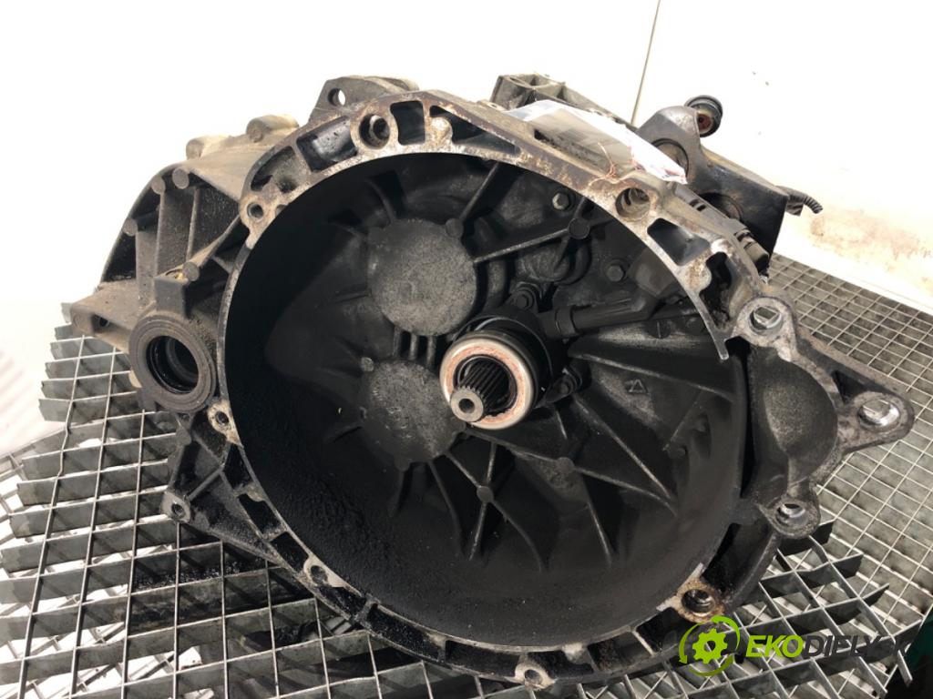 VOLVO V50 (545) 2003 - 2012    2.0 D 100 kW [136 KM] olej napędowy 2004 - 2010  Prevodovka 6M5R-7002-DA (Prevodovky)