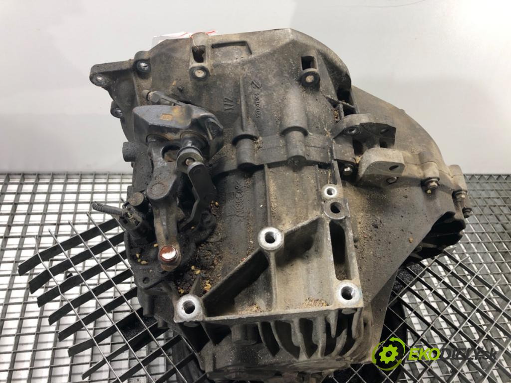 VOLVO V50 (545) 2003 - 2012    2.0 D 100 kW [136 KM] olej napędowy 2004 - 2010  Prevodovka 6M5R-7002-DA (Prevodovky)