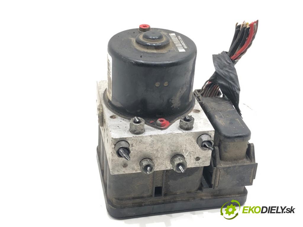 VOLVO V50 (545) 2003 - 2012    2.0 D 100 kW [136 KM] olej napędowy 2004 - 2010  Pumpa ABS 30742654 (Pumpa ABS)